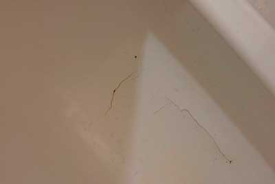 Ремонт сколов и трещин в ванне